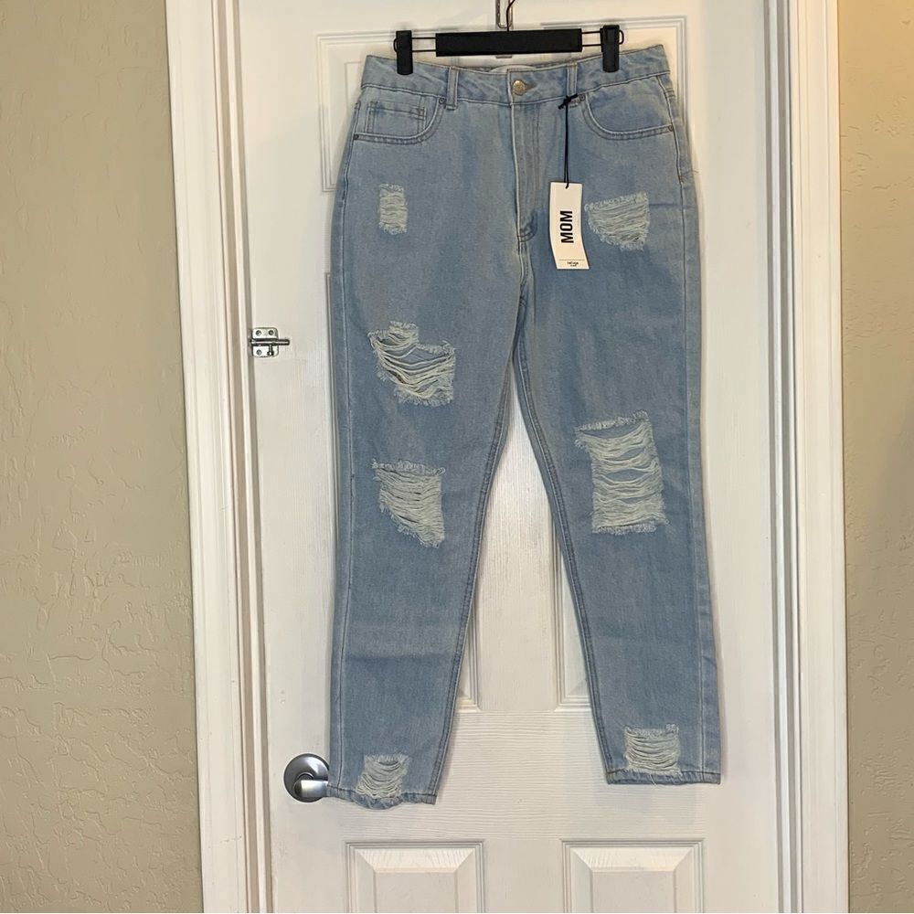 Refuge Mom High Rise Distressed Jeans Size 9